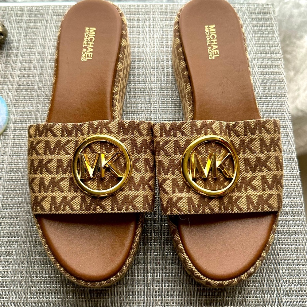 Michael Kors Summer Leather And LogoPlatform in brown